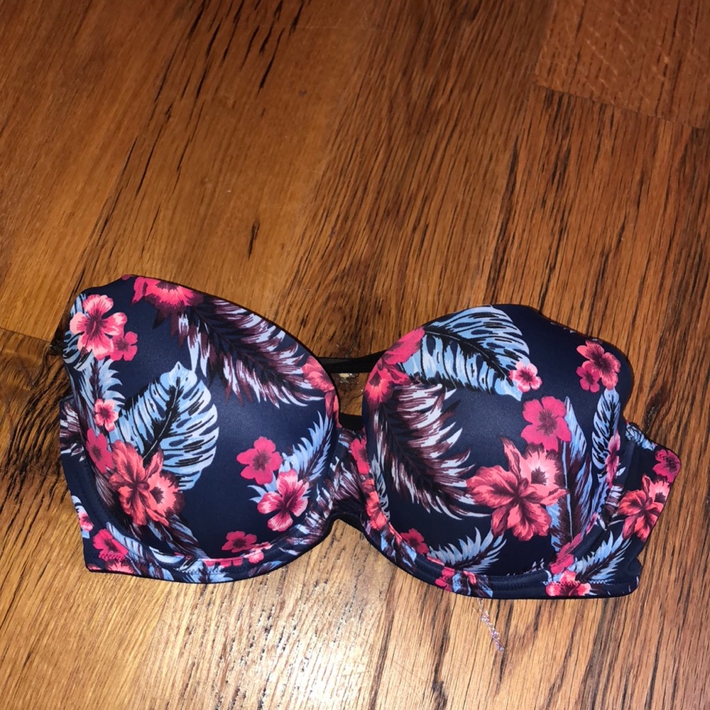 PINK bra